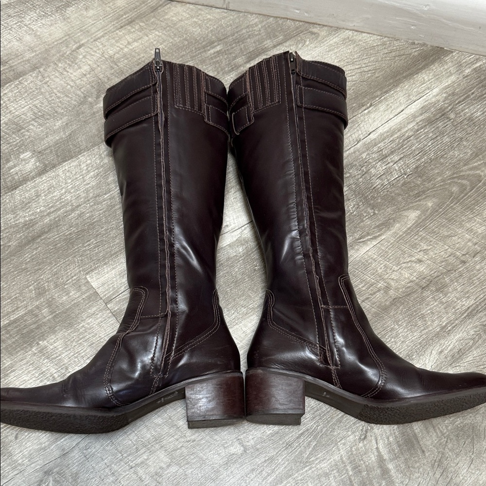 Naturalizer Rich Brown Heeled Boots - Picture 8 of 16